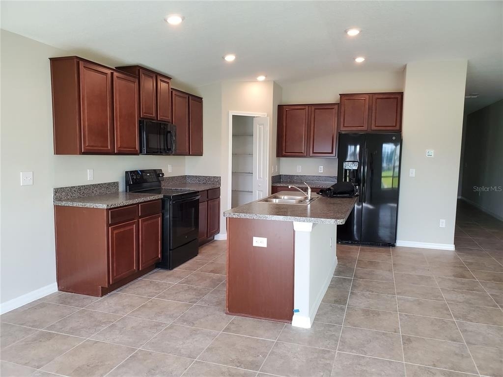 10117 Berryessa Avenue - Photo 2