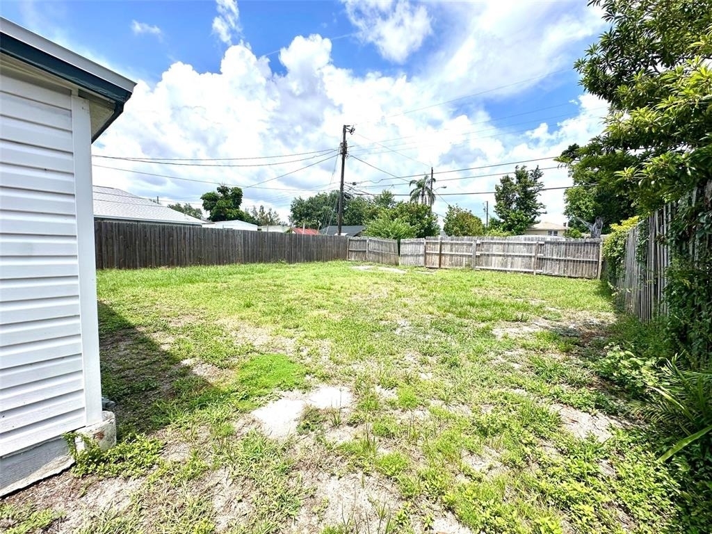 4111 28th Street N - Photo 8