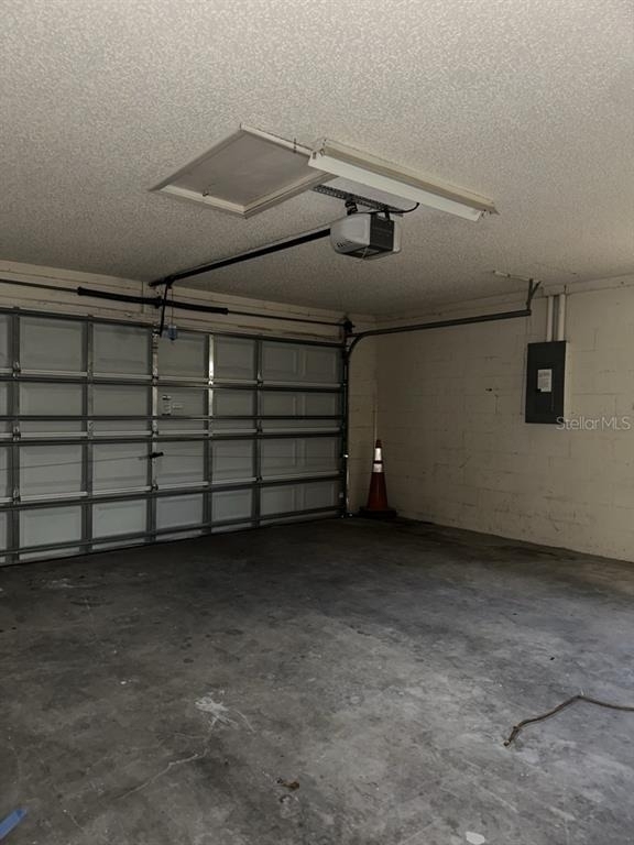17608 Shadyside Circle - Photo 18