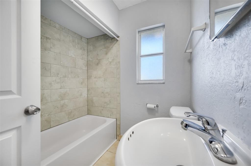 1070 S Clearview Ave - Photo 1