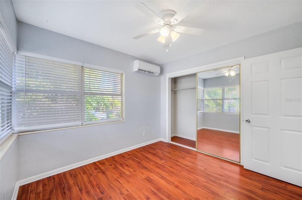1070 S Clearview Ave - Photo 3