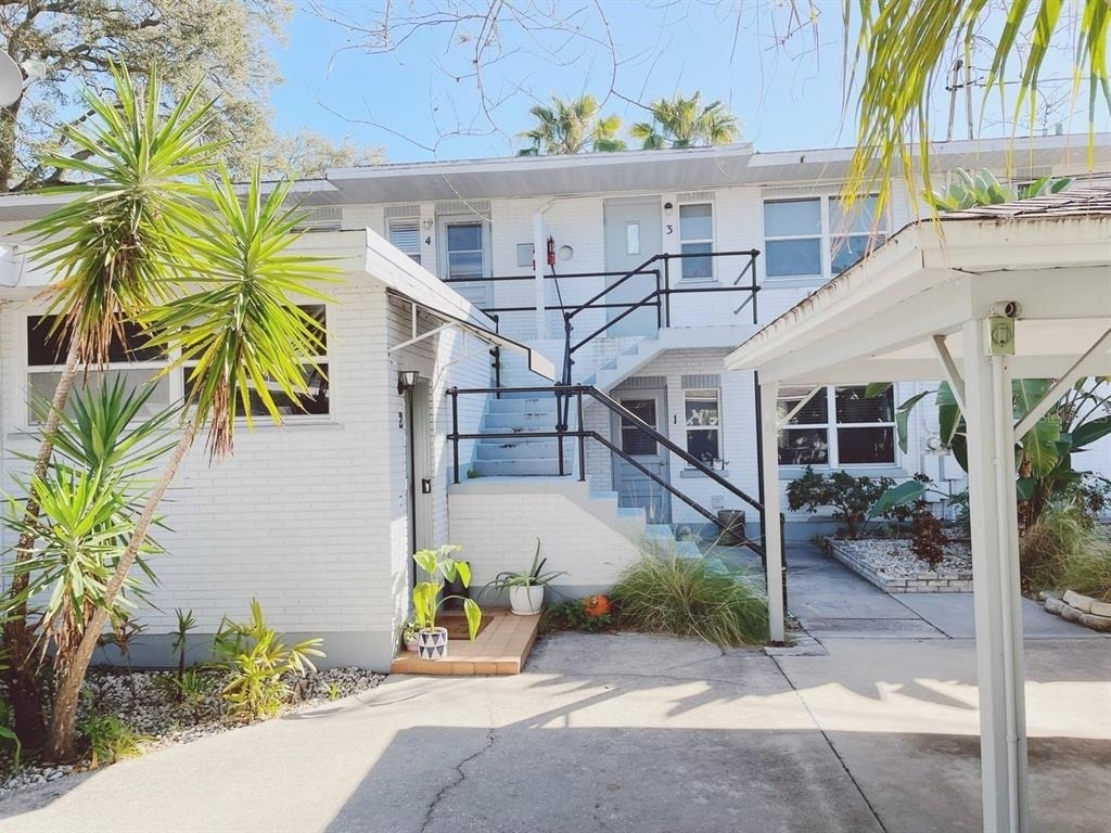 1070 S Clearview Ave - Photo 4