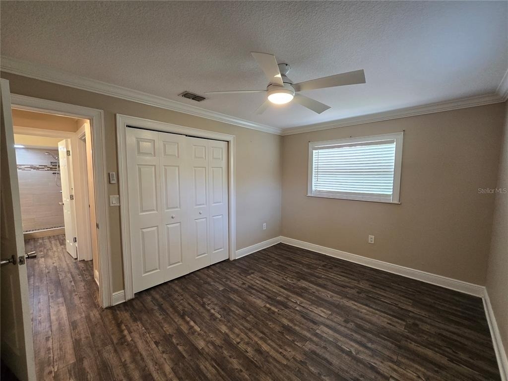 447 6th  Ne Avenue - Photo 6