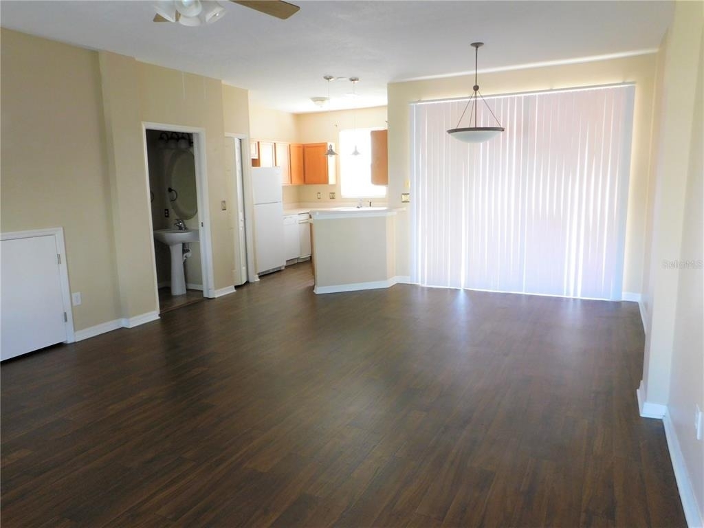 12450 Country White Circle - Photo 2