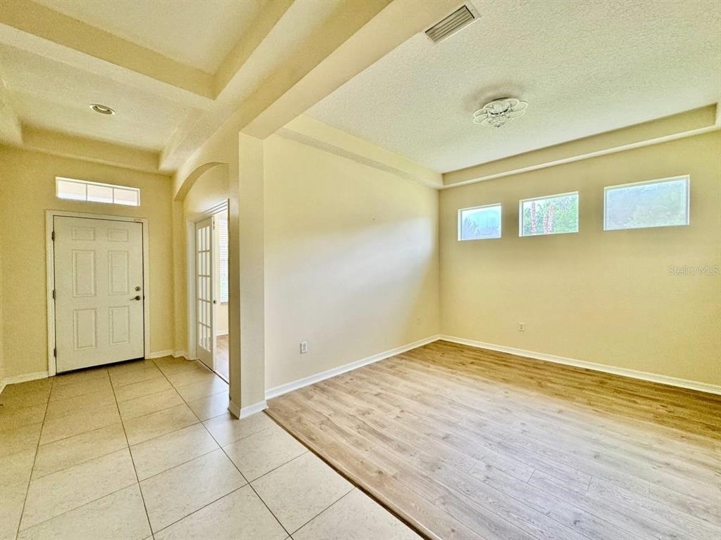 3989 Windcrest Drive - Photo 5