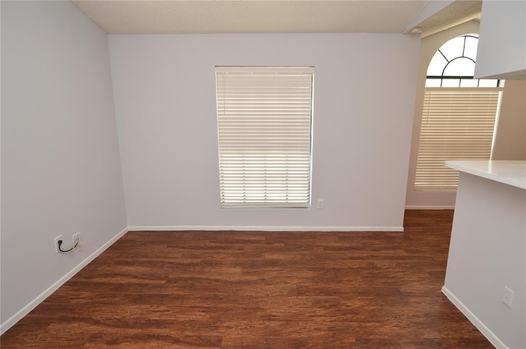 8625 Mallard Reserve Drive - Photo 15