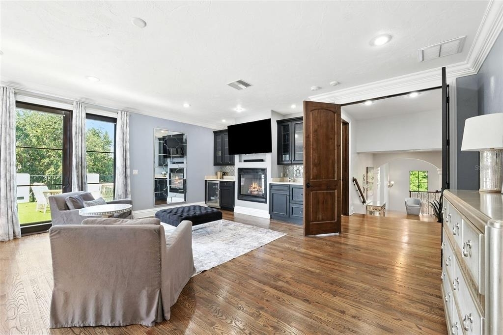 4555 W Swann Avenue - Photo 33