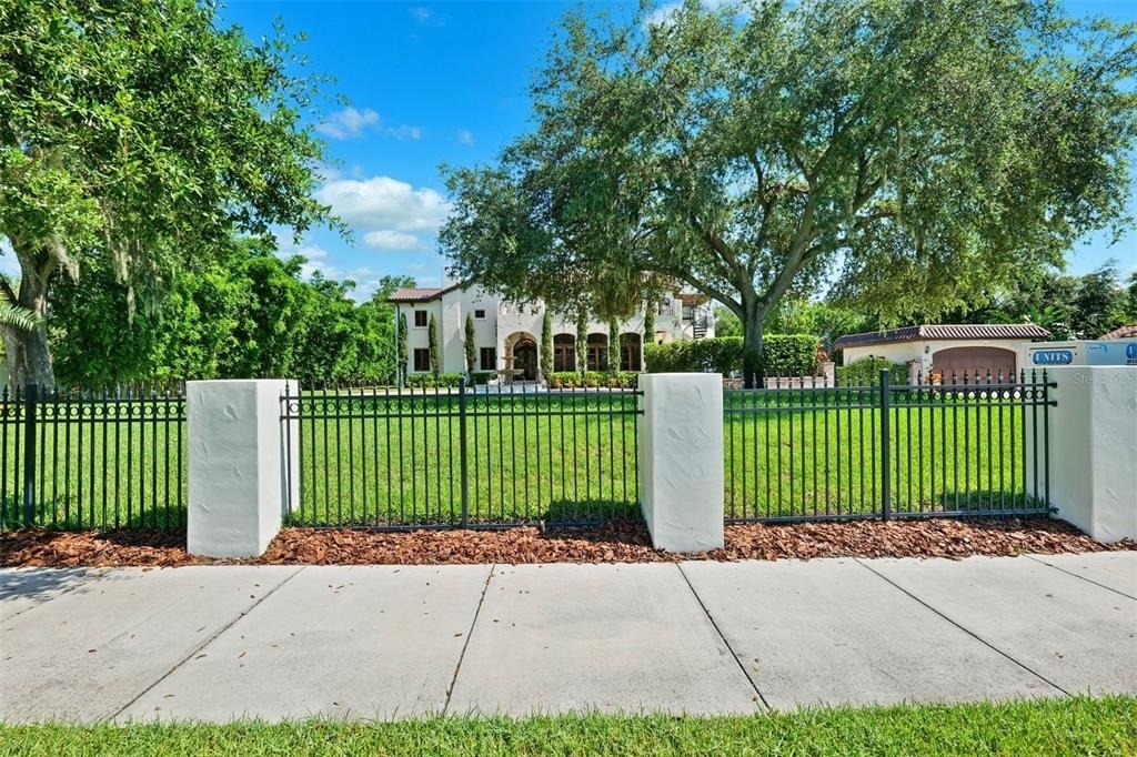 4555 W Swann Avenue - Photo 69