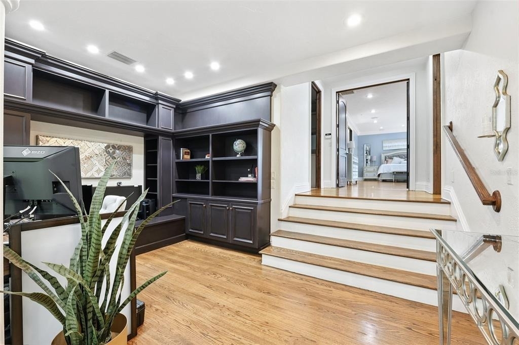 4555 W Swann Avenue - Photo 31