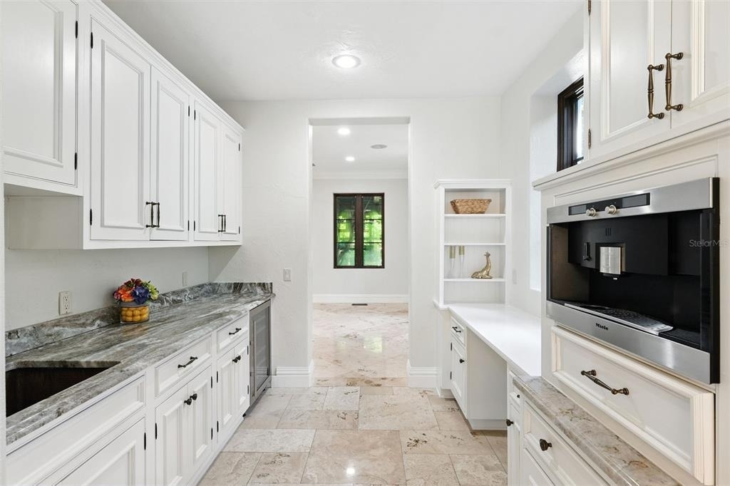4555 W Swann Avenue - Photo 21