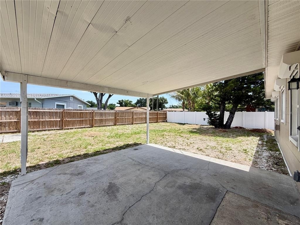 4515 54th Avenue N - Photo 19