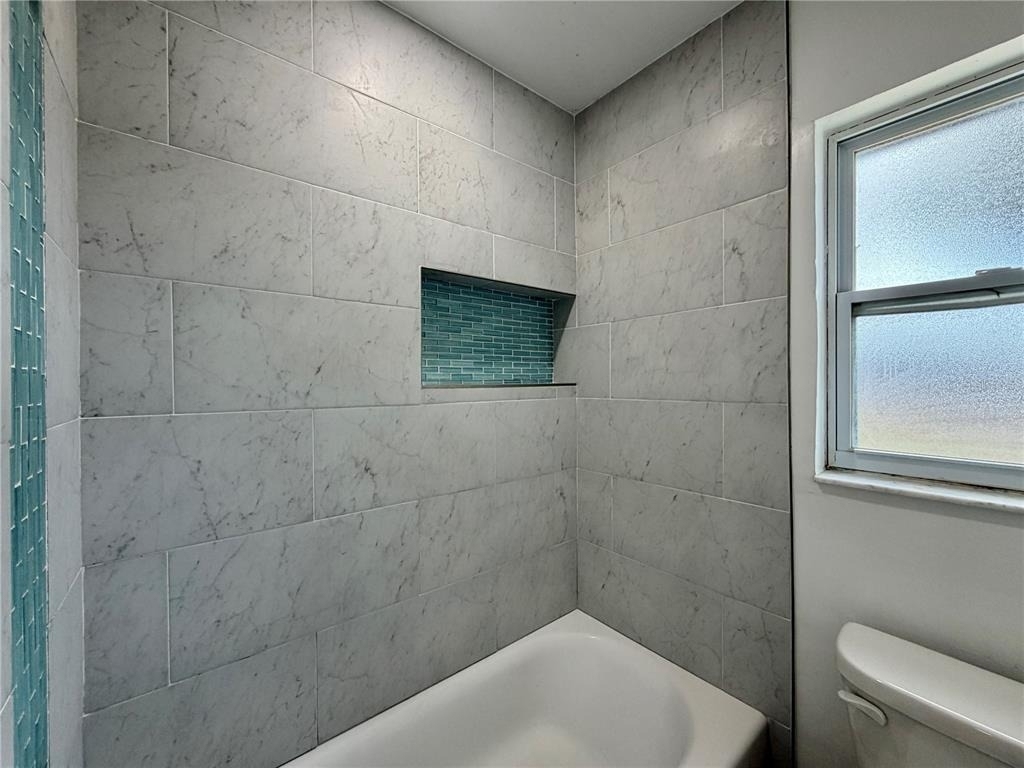 4515 54th Avenue N - Photo 14