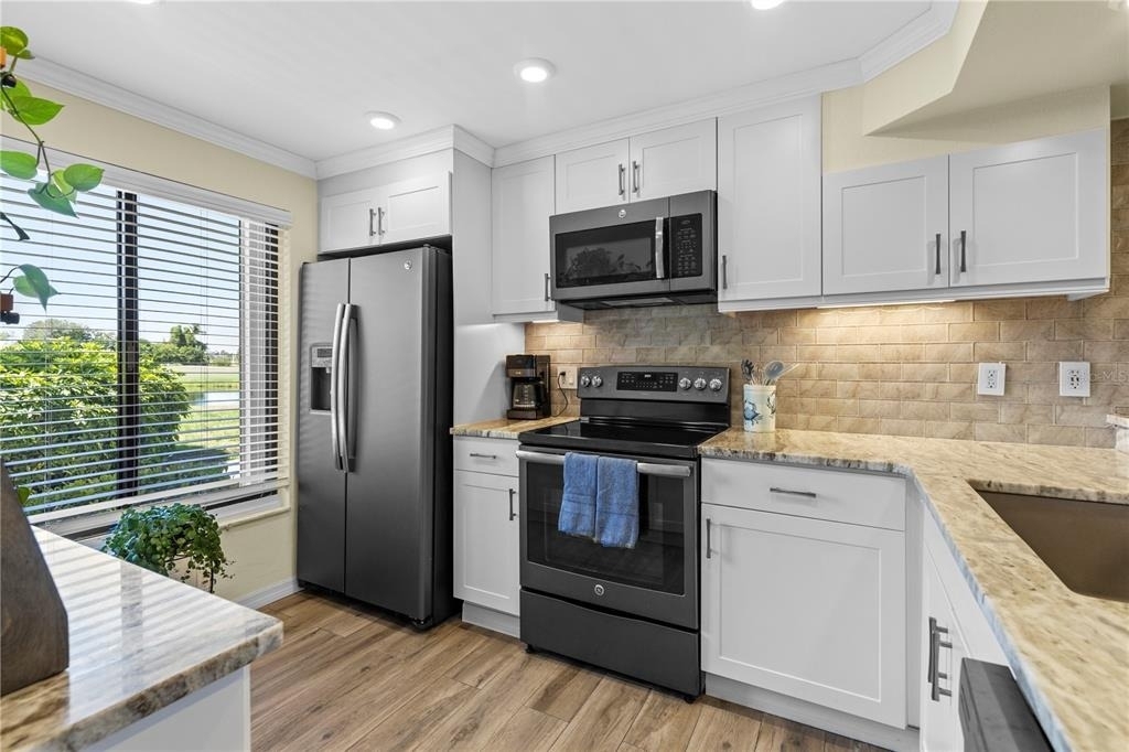 6104 Palma Del Mar Boulevard S - Photo 5