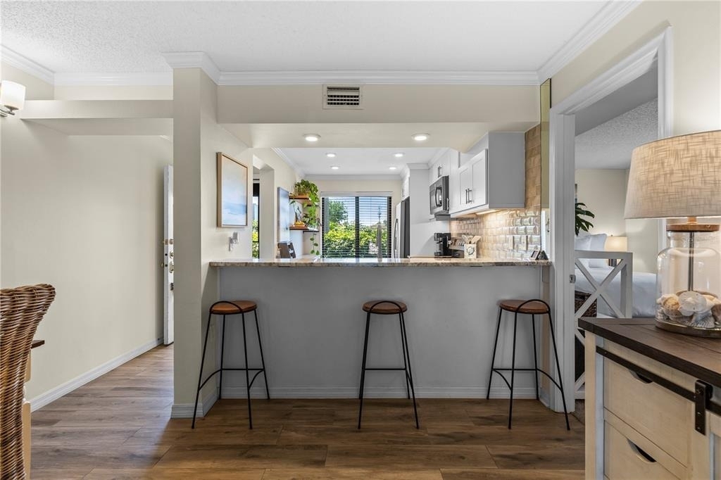 6104 Palma Del Mar Boulevard S - Photo 8