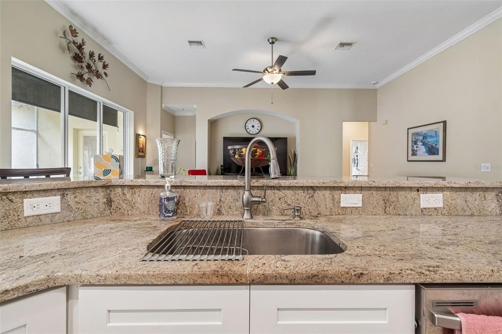8040 57th Street N - Photo 36
