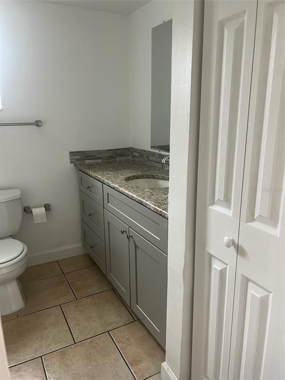 8701 4th Street N - Photo 1