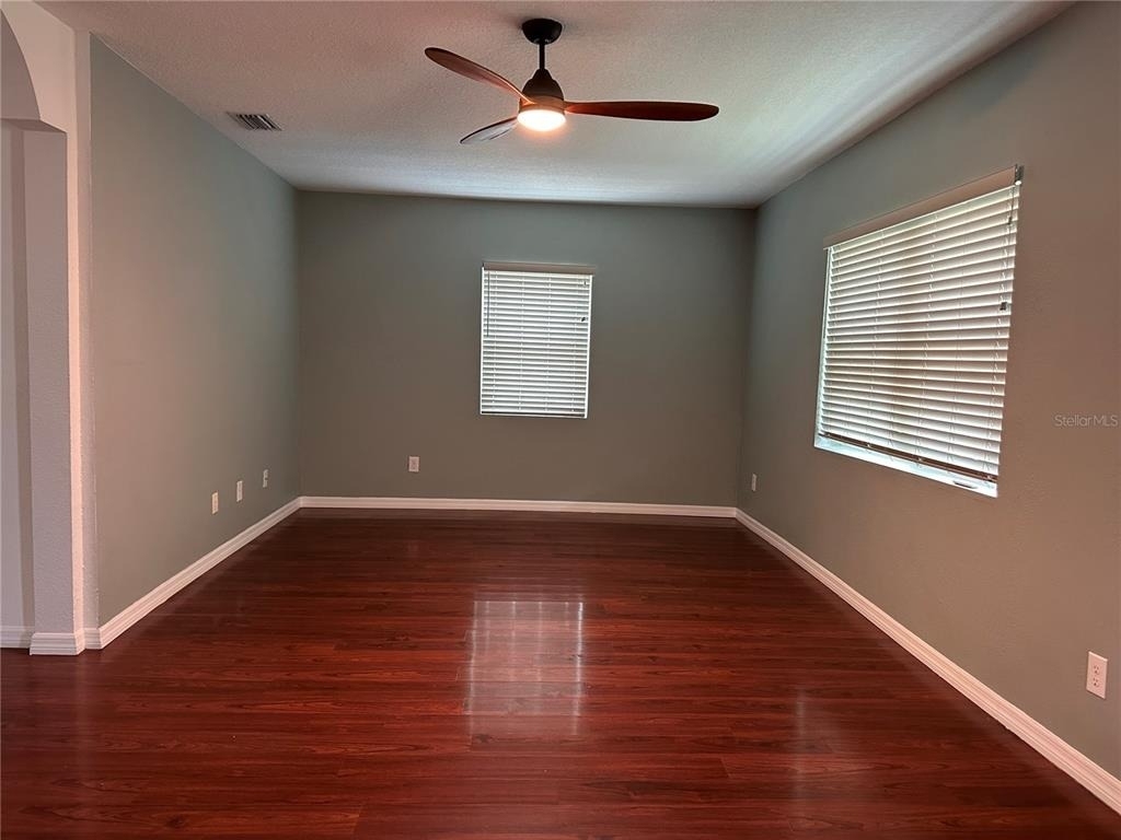809 W Hiawatha Street - Photo 9