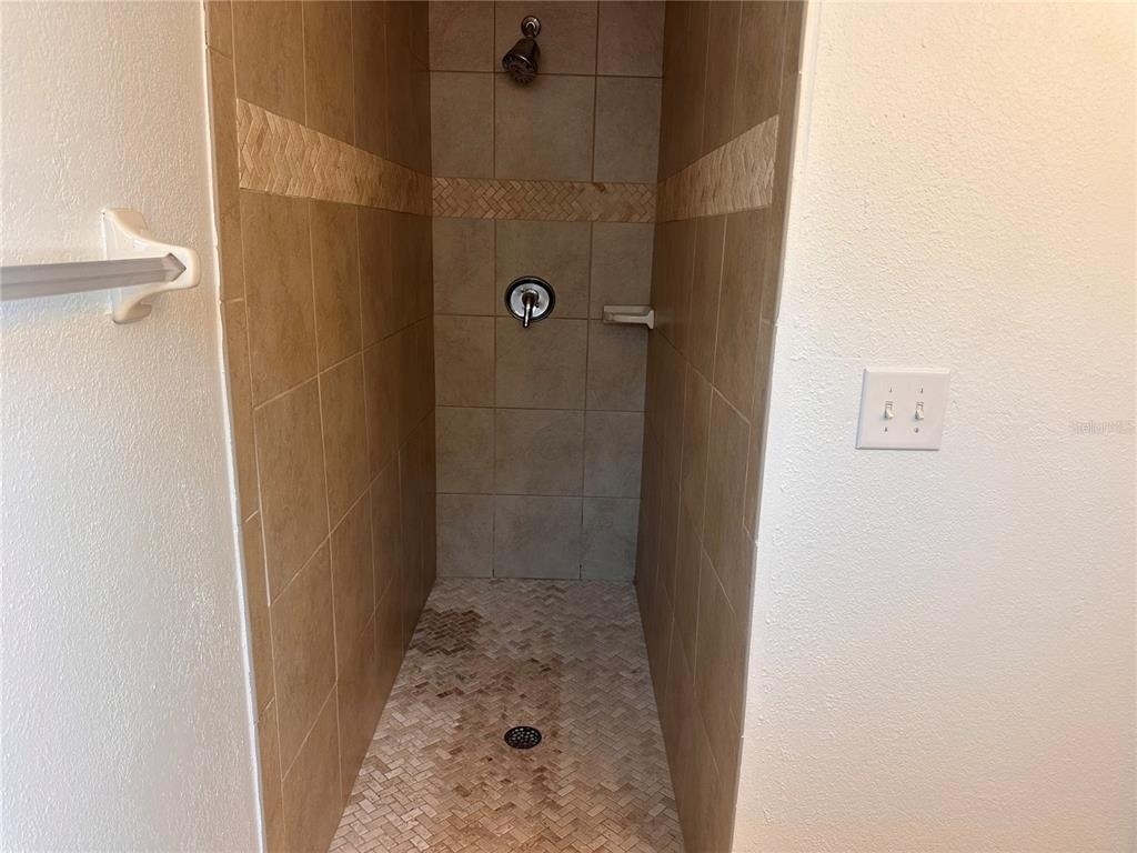809 W Hiawatha Street - Photo 12