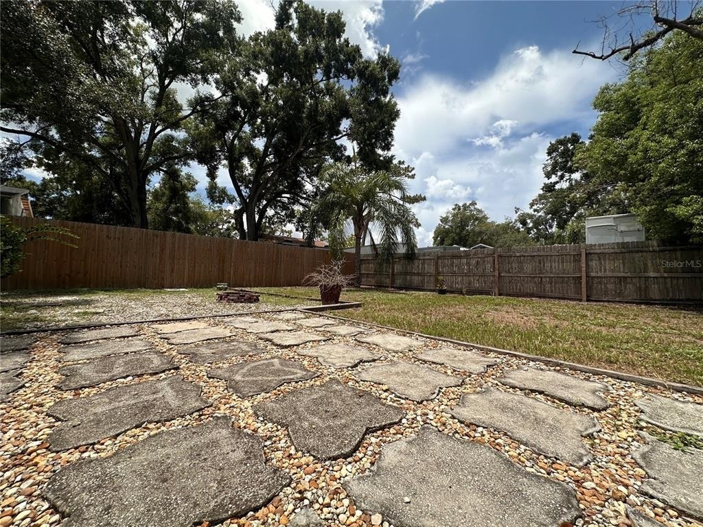 809 W Hiawatha Street - Photo 22