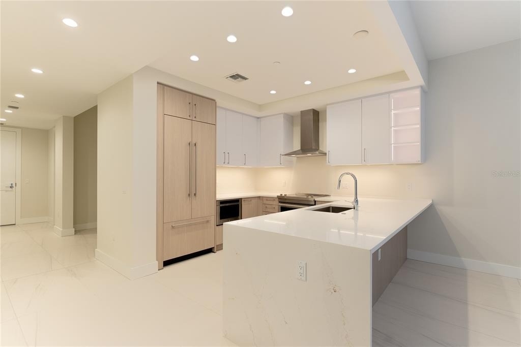 275 1st Avenue S - Photo 15