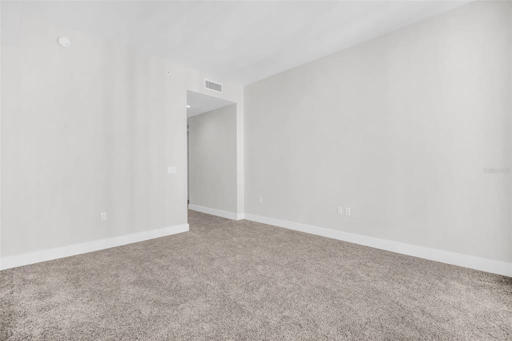 275 1st Avenue S - Photo 37