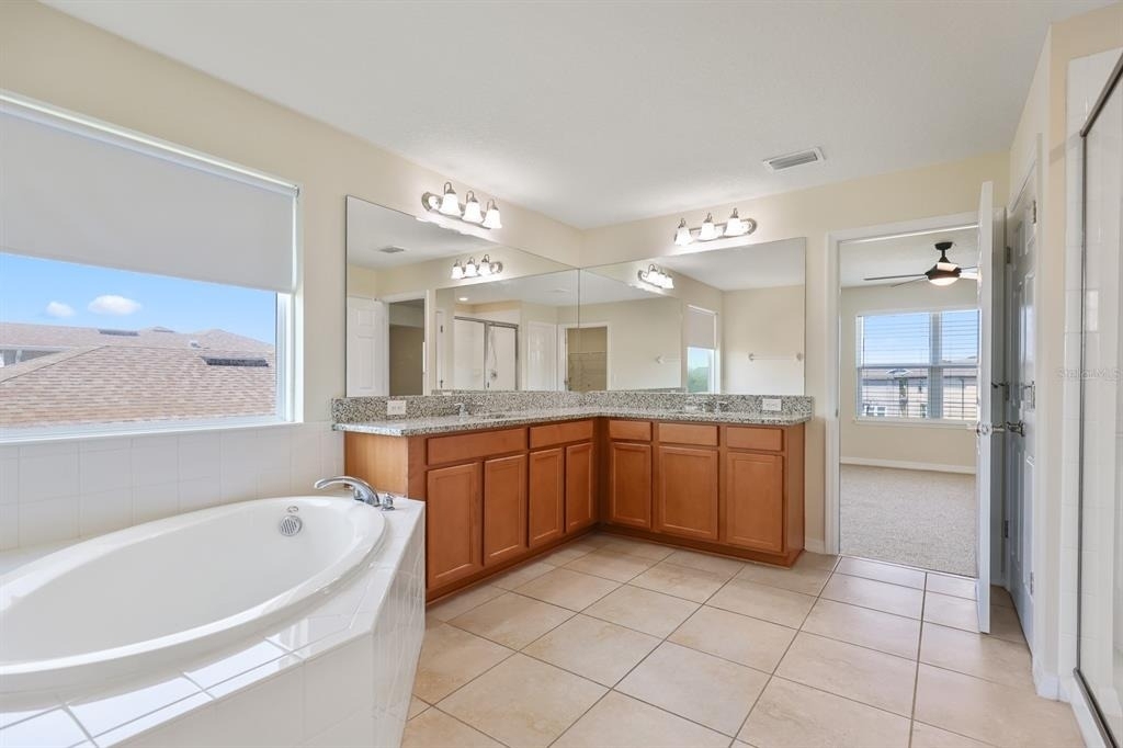 13441 Palmera Vista Drive - Photo 25