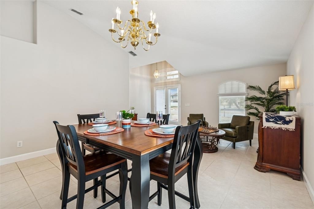 353 Bay Arbor - Photo 5