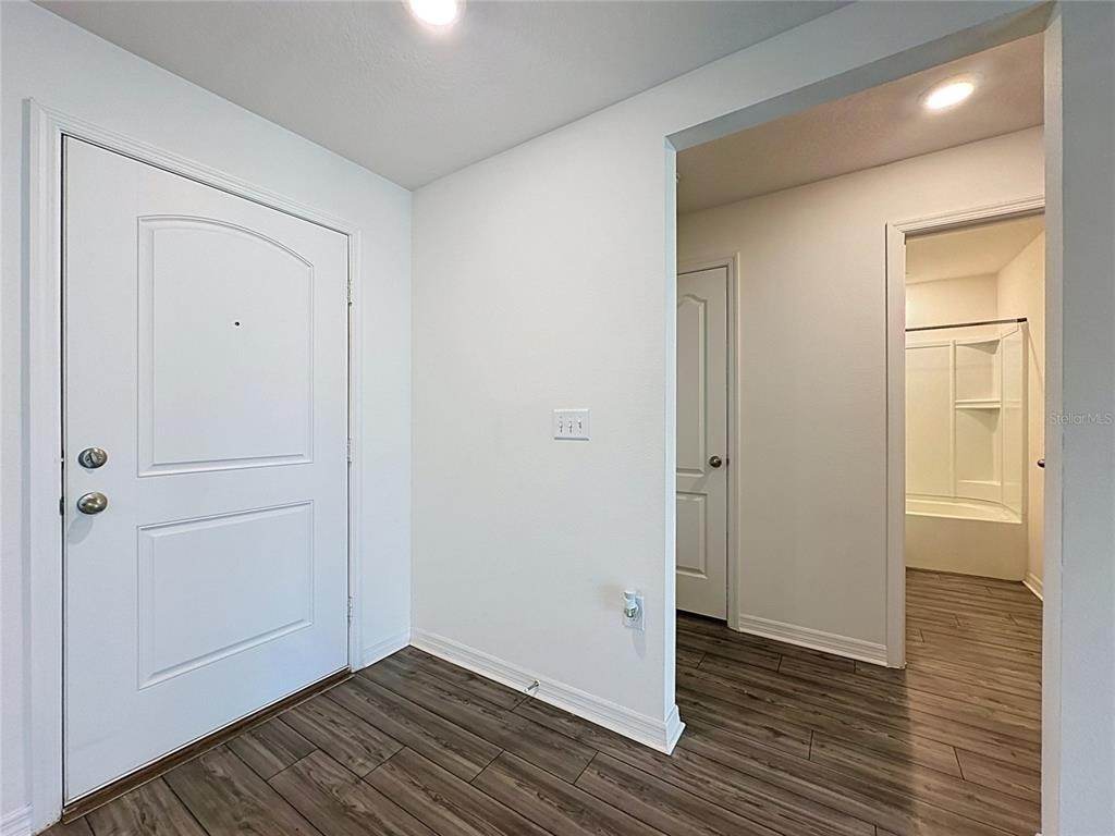 1407 Hillsborough Way - Photo 17