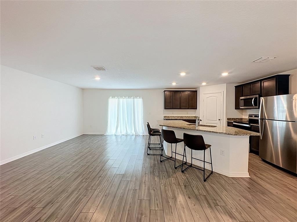 1407 Hillsborough Way - Photo 14