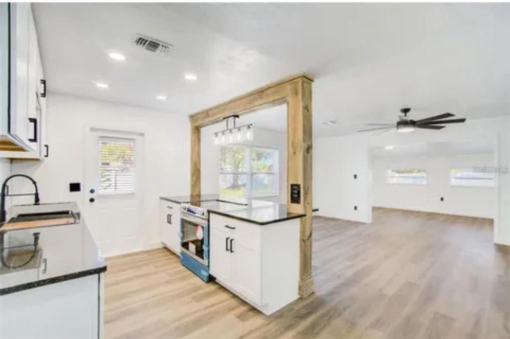 5205 Chenault Avenue - Photo 3