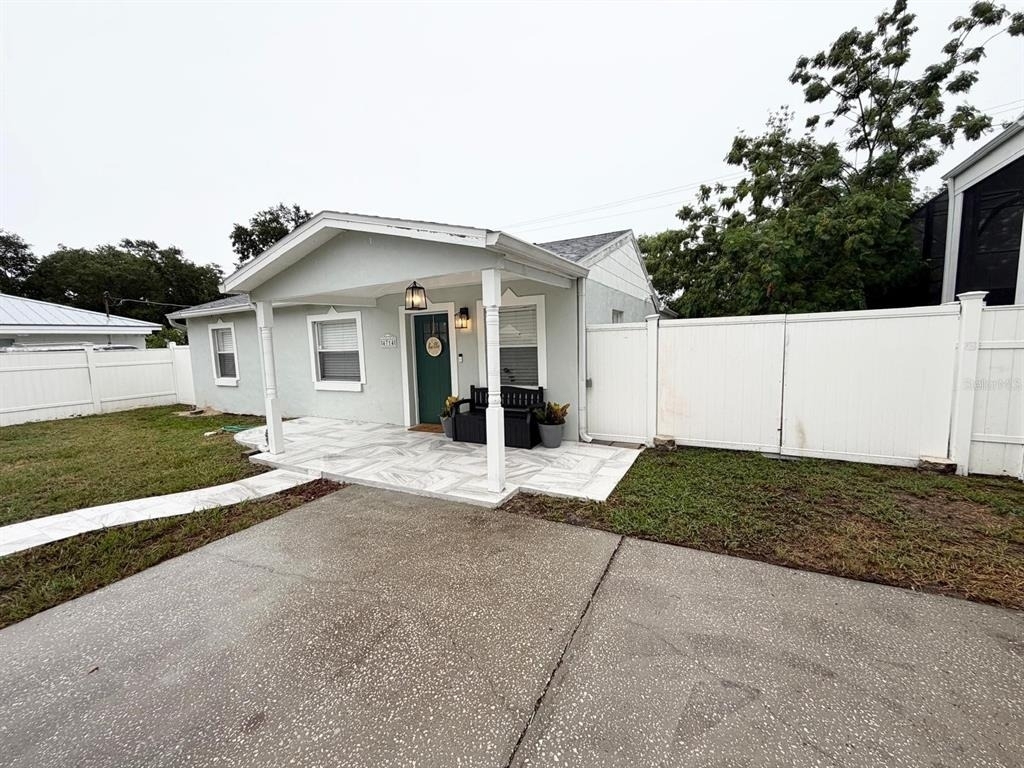 4714 W Lawn Avenue - Photo 3