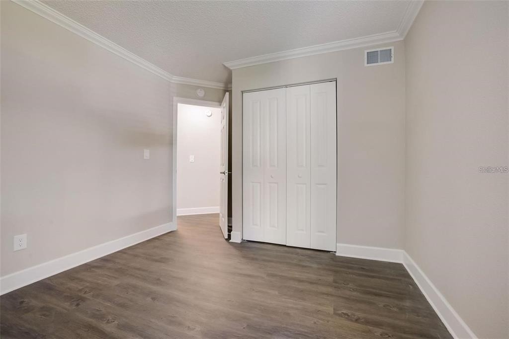 2556 Woodgate Boulevard - Photo 18