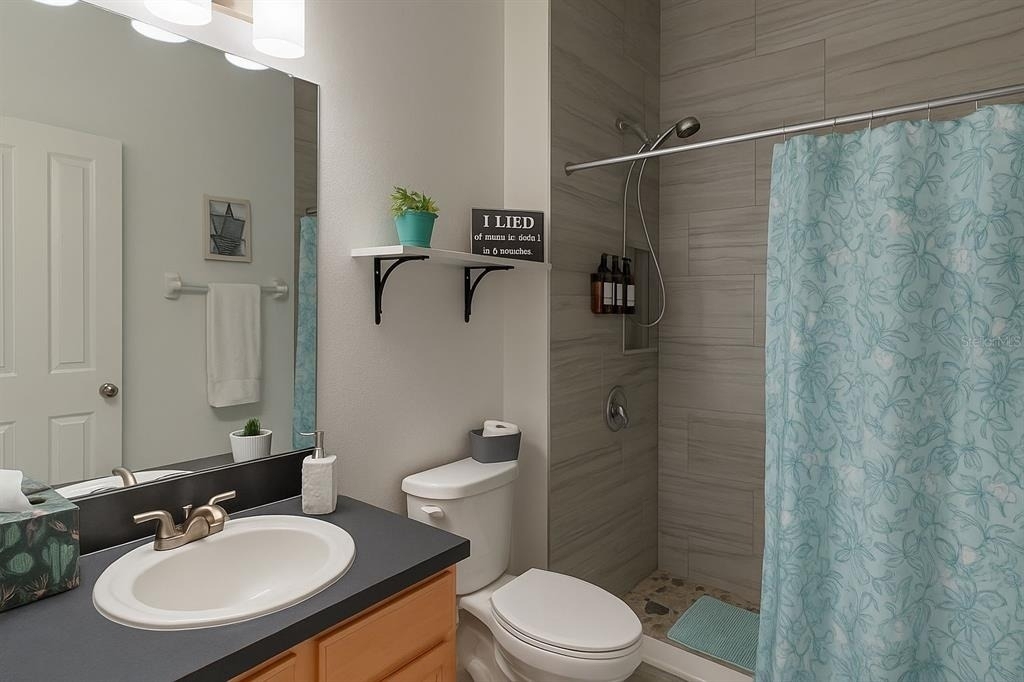 438 Monroe Circle - Photo 12