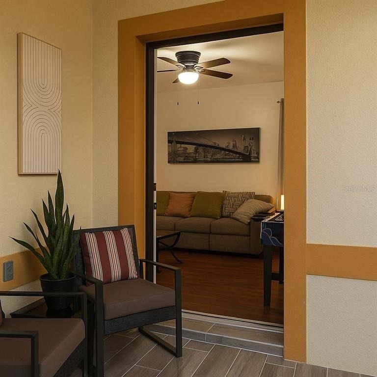 438 Monroe Circle - Photo 2