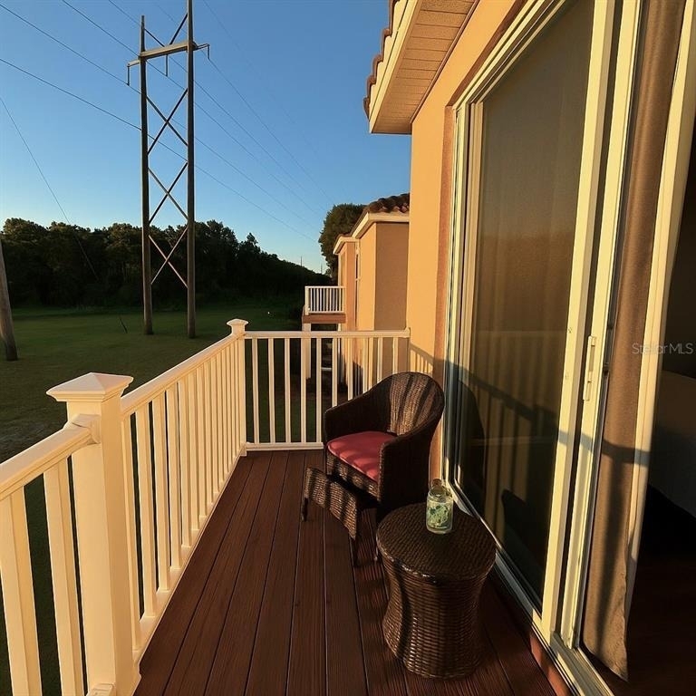 438 Monroe Circle - Photo 8
