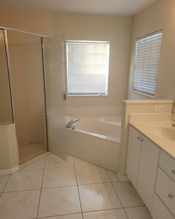 4650 Ne 16th Place - Photo 10