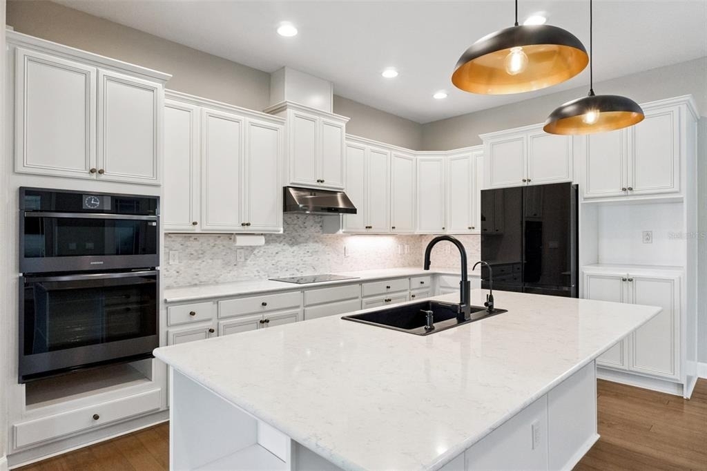13273 Granger Avenue - Photo 8