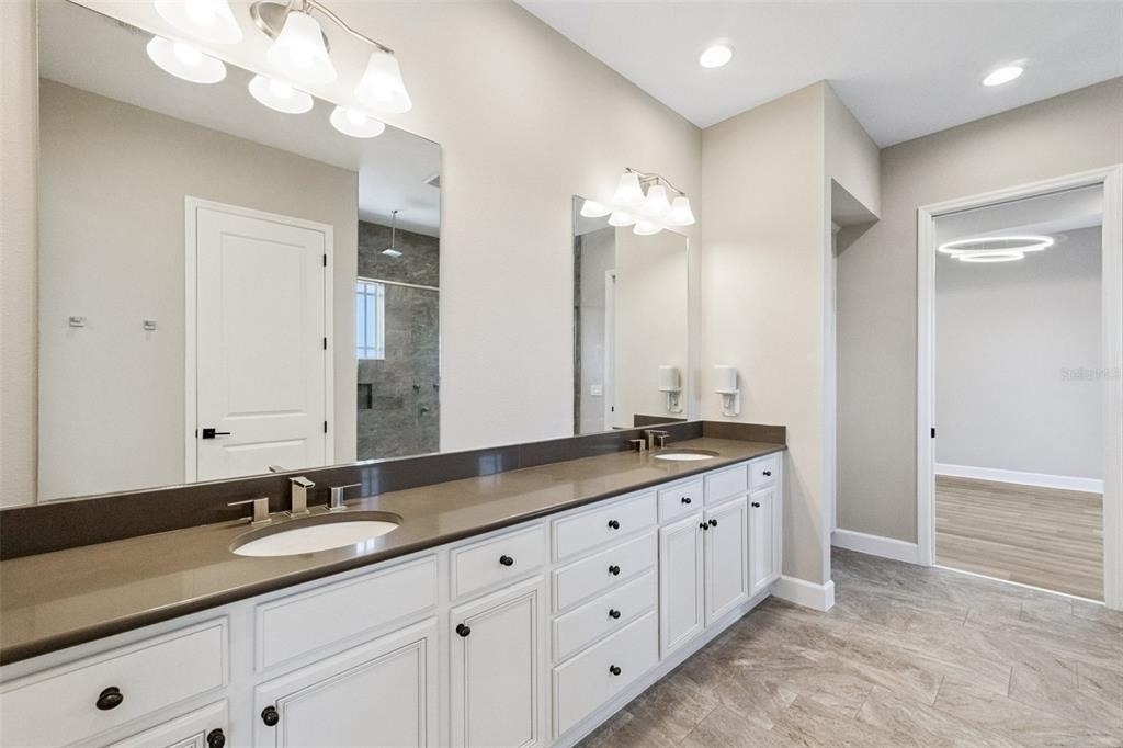 13273 Granger Avenue - Photo 15