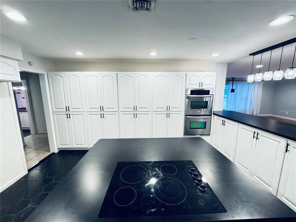 2022 Edgewood Road - Photo 10