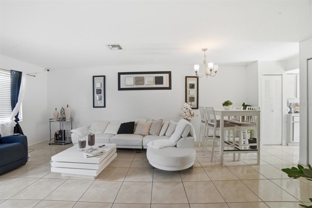 2 E Las Palmas Way - Photo 2