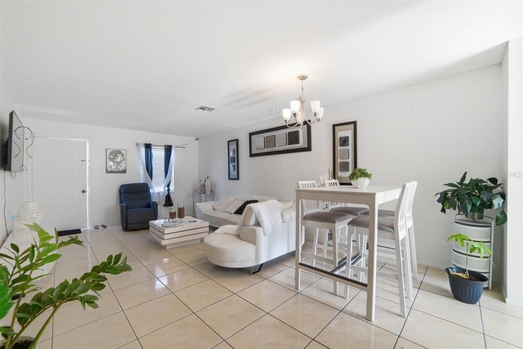 2 E Las Palmas Way - Photo 3