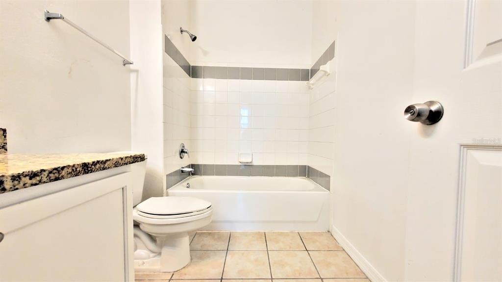 6413 Astor Village Avenue - Photo 7