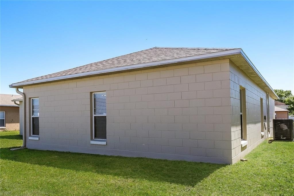 446 Spike Court - Photo 14