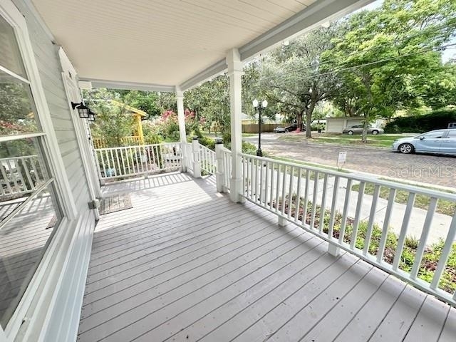 305 W 9th Street - Photo 5