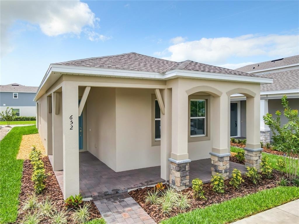 652 Kimber Lane - Photo 1