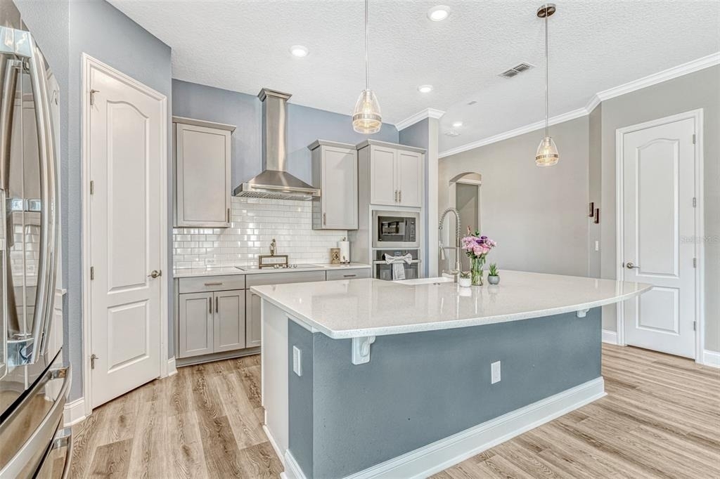 13347 Gabor Avenue - Photo 8