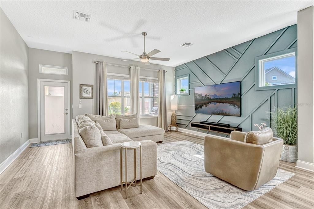 13347 Gabor Avenue - Photo 16