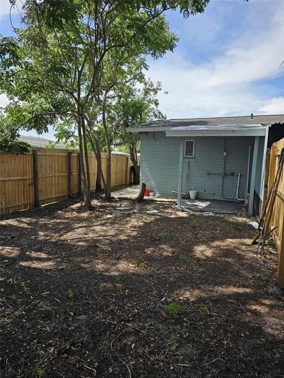 1216 Dickens Avenue - Photo 7