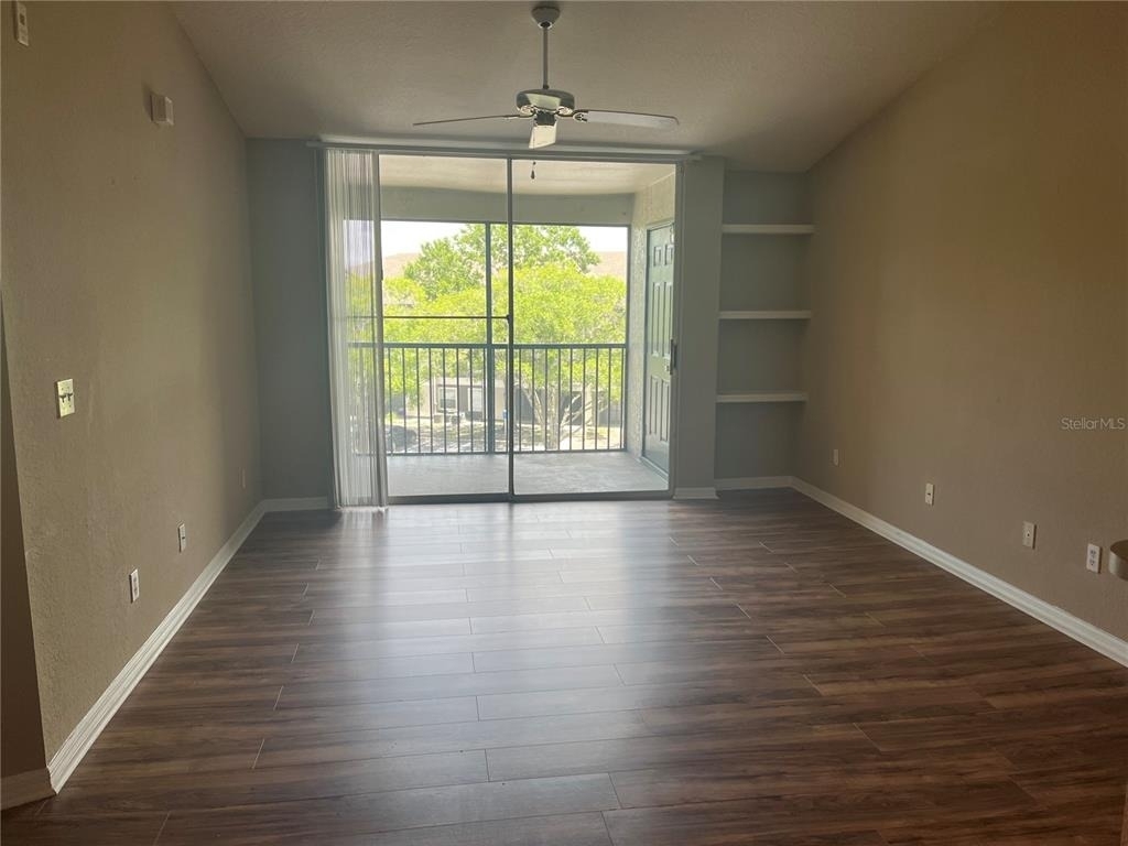 7511 Seurat Street - Photo 4