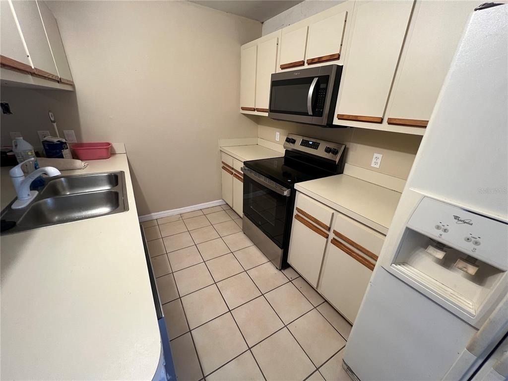 2949 Poplar Avenue - Photo 7
